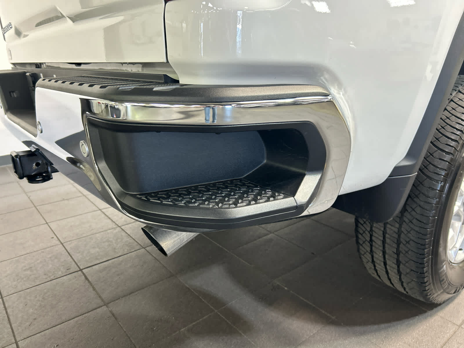 Used 2026 Chevrolet Silverado 2500 LT w/ All Star Edition AWD/4WD image 12