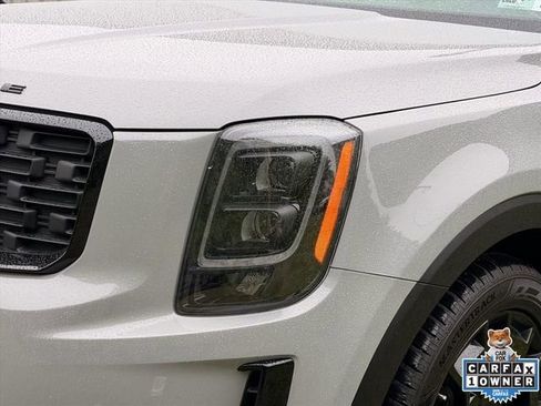 Used 2021 Kia Telluride EX w/ EX Premium Package AWD/4WD image 4