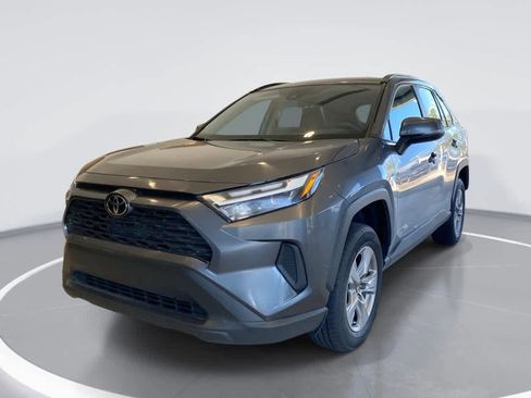 Certified 2025 Toyota RAV4 XLE AWD/4WD image 1