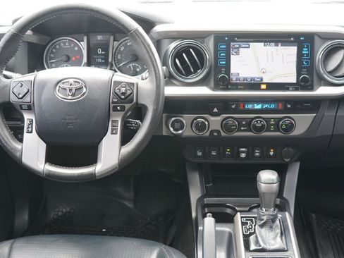 Used 2018 Toyota Tacoma Limited AWD/4WD image 26