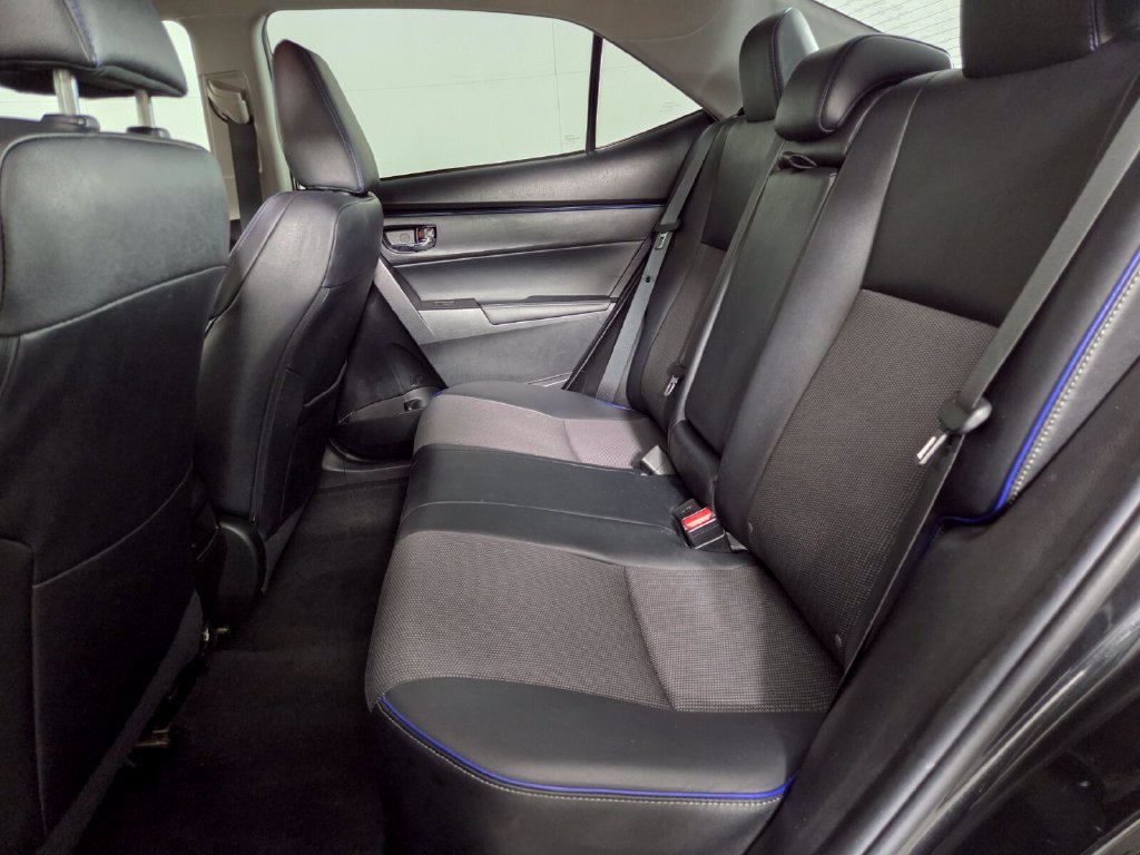Used 2019 Toyota Corolla SE FWD image 21