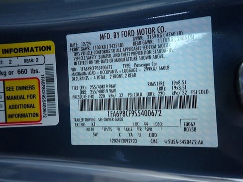 Used 2025 Ford Mustang GT Premium image 33