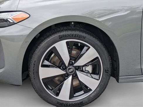 Used 2025 Audi A5 2.0T Premium Plus w/ Premium Plus AWD/4WD image 10