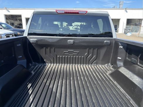 Used 2024 Chevrolet Silverado 1500 LT AWD/4WD image 31
