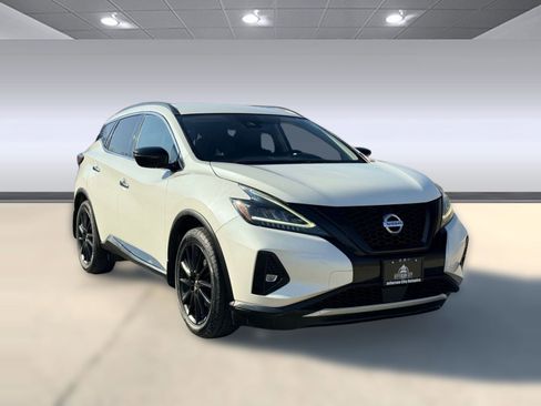 Used 2022 Nissan Murano SV w/ SV Midnight Edition Package image 5