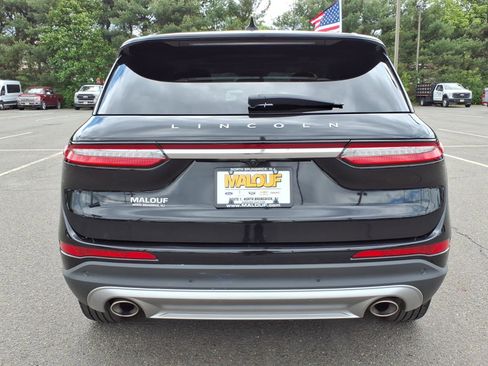 Used 2022 Lincoln Corsair AWD w/ Premium Package image 5