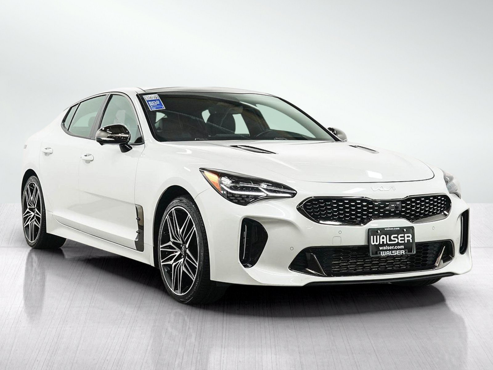 Used 2022 Kia Stinger GT2 AWD/4WD image 7