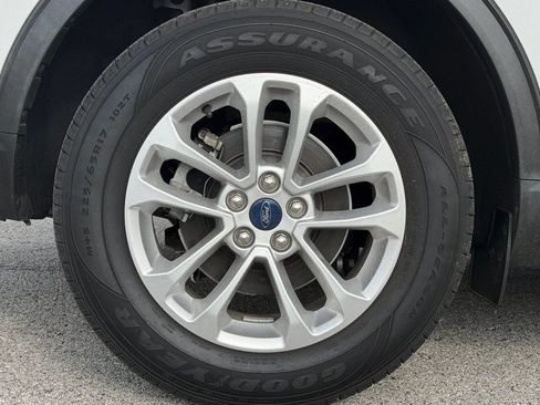 Used 2020 Ford Escape SE FWD image 35