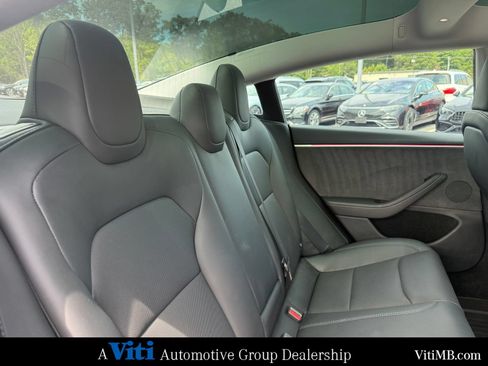 Used 2024 Tesla Model 3 Long Range AWD/4WD image 28