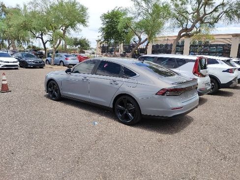 Used 2025 Honda Accord Sport image 13