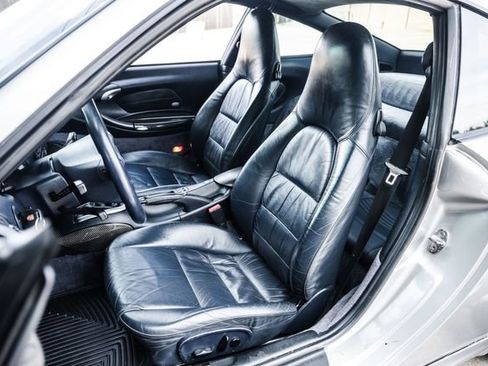Used 2001 Porsche 911 Carrera RWD image 5