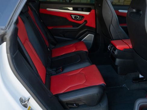 Used 2019 Lamborghini Urus image 60