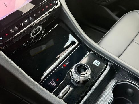 New 2026 Jeep Grand Cherokee Limited AWD/4WD image 17
