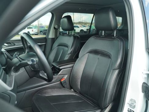 Used 2022 Jeep Grand Cherokee L Limited image 39