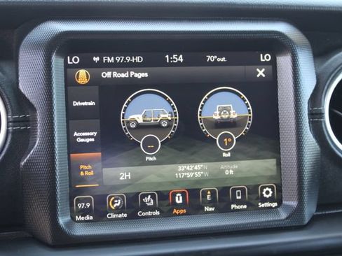 Used 2023 Jeep Wrangler Unlimited Sahara w/ Cold Weather Group AWD/4WD image 32