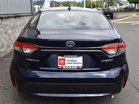 Certified 2021 Toyota Corolla LE FWD image 6