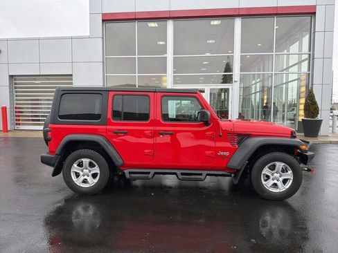Used 2019 Jeep Wrangler Unlimited Sport S image 8