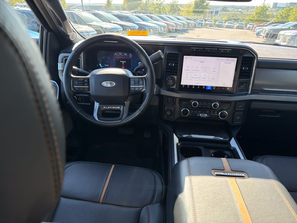Used 2024 Ford F250 Platinum AWD/4WD image 30