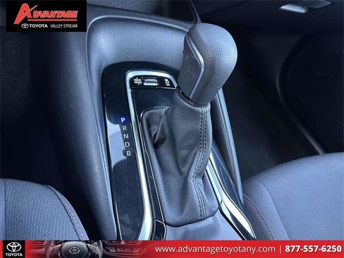 Certified 2023 Toyota Corolla SE image 33