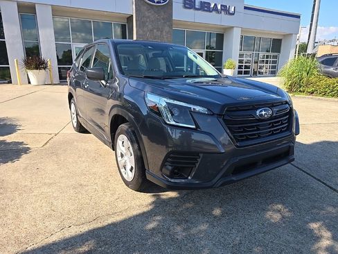 Used 2022 Subaru Forester AWD/4WD image 38