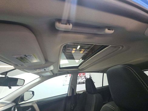 Used 2016 Toyota RAV4 XLE FWD image 10