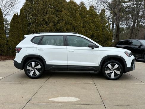 New 2026 Volkswagen Taos S image 7