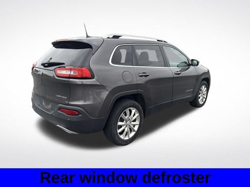 Used 2017 Jeep Cherokee Limited AWD/4WD image 4