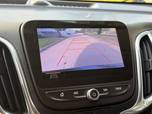 Used 2019 Chevrolet Equinox LT w/ Lights and Bright Package FWD image 28