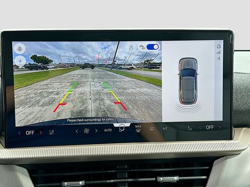 New 2026 Ford Explorer Active image 9