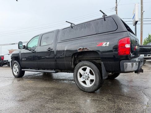 Used 2012 Chevrolet Silverado 2500 LTZ w/ LTZ Plus Package AWD/4WD image 6