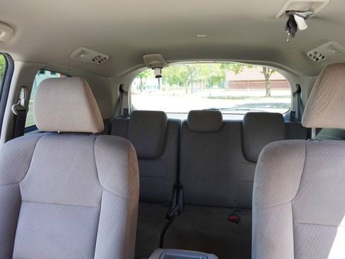 Used 2015 Honda Odyssey EX image 23