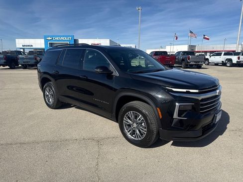 New 2026 Chevrolet Traverse LT w/ Driver Confidence Package image 23