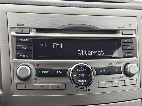 Used 2011 Subaru Legacy 2.5i Premium w/ All-Weather Pkg image 22