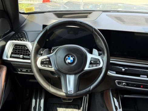 Used 2024 BMW X5 xDrive40i w/ M Sport Package AWD/4WD image 14