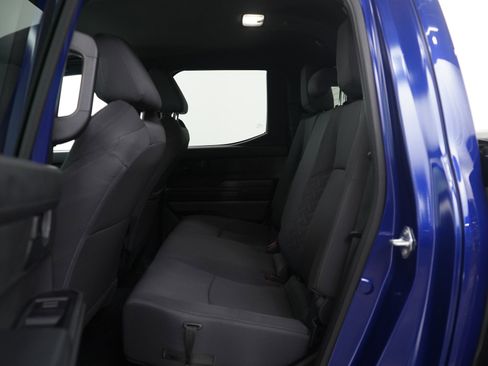 Used 2025 Toyota Tacoma SR5 image 15