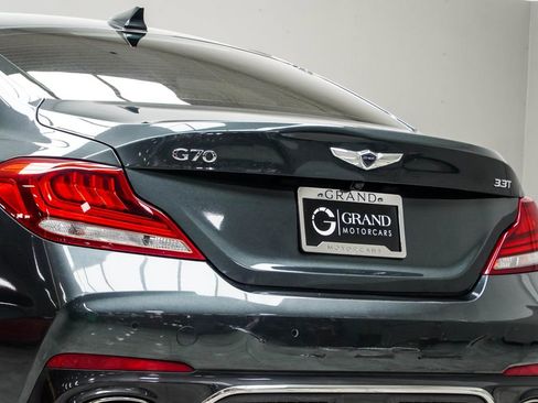 Used 2019 Genesis G70 3.3T Design RWD image 13