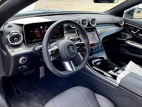 Used 2024 Mercedes-Benz CLE 300 4MATIC Cabriolet image 14