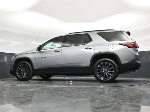 Used 2023 Chevrolet Traverse RS w/ LPO, Floor Liner Package AWD/4WD image 68