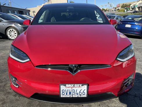 Used 2017 Tesla Model X 75D image 2