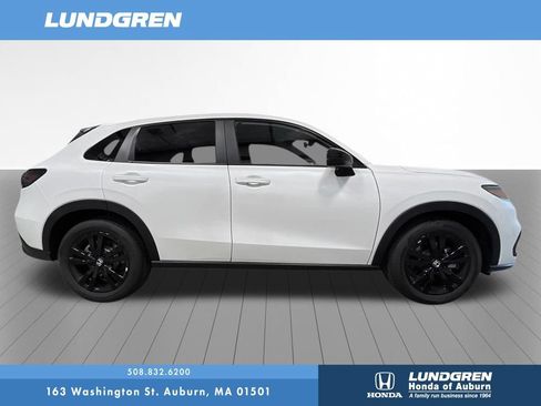 New 2027 Honda HR-V Sport image 6