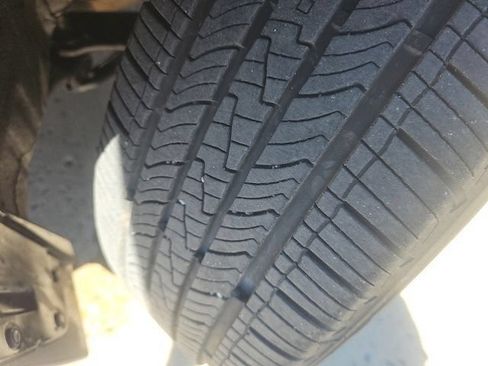 Used 2018 Subaru Forester 2.5i Limited AWD/4WD image 8