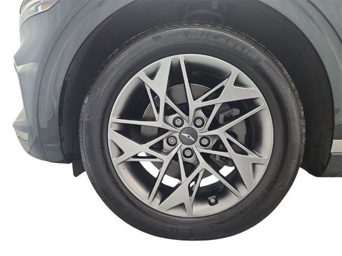 Used 2022 Genesis GV70 2.5T w/ Select Package image 41