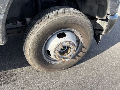 Used 2023 Ford F350 XL w/ XL Driver Assist Package image 9