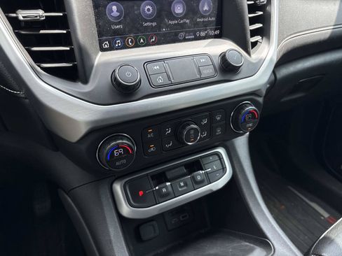 Used 2020 GMC Acadia SLT FWD image 24