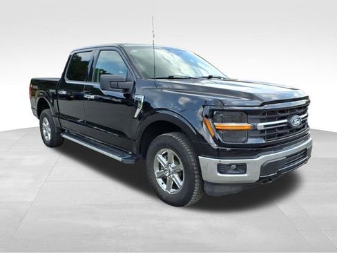 Used 2025 Ford F150 XLT w/ Equipment Group 301A Standard AWD/4WD image 10