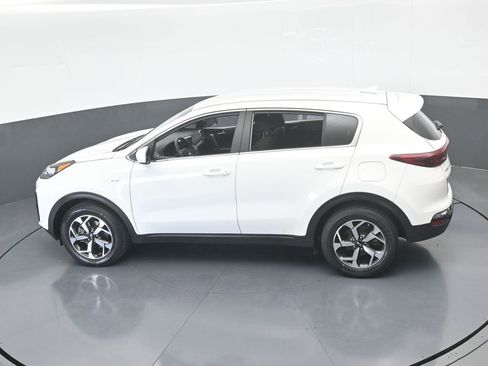 Used 2020 Kia Sportage LX image 47