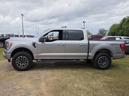 Used 2021 Ford F150 XLT w/ Equipment Group 302A High AWD/4WD image 5