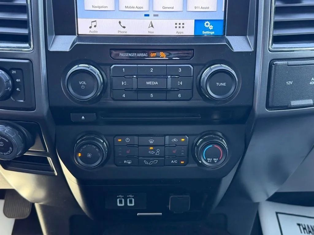 Used 2018 Ford F150 XLT w/ Equipment Group 302A Luxury AWD/4WD image 24