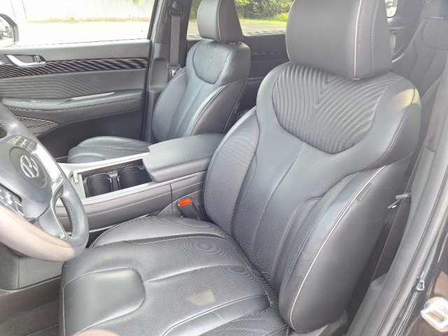 Used 2023 Hyundai Palisade Calligraphy w/ Cargo Package AWD/4WD image 13