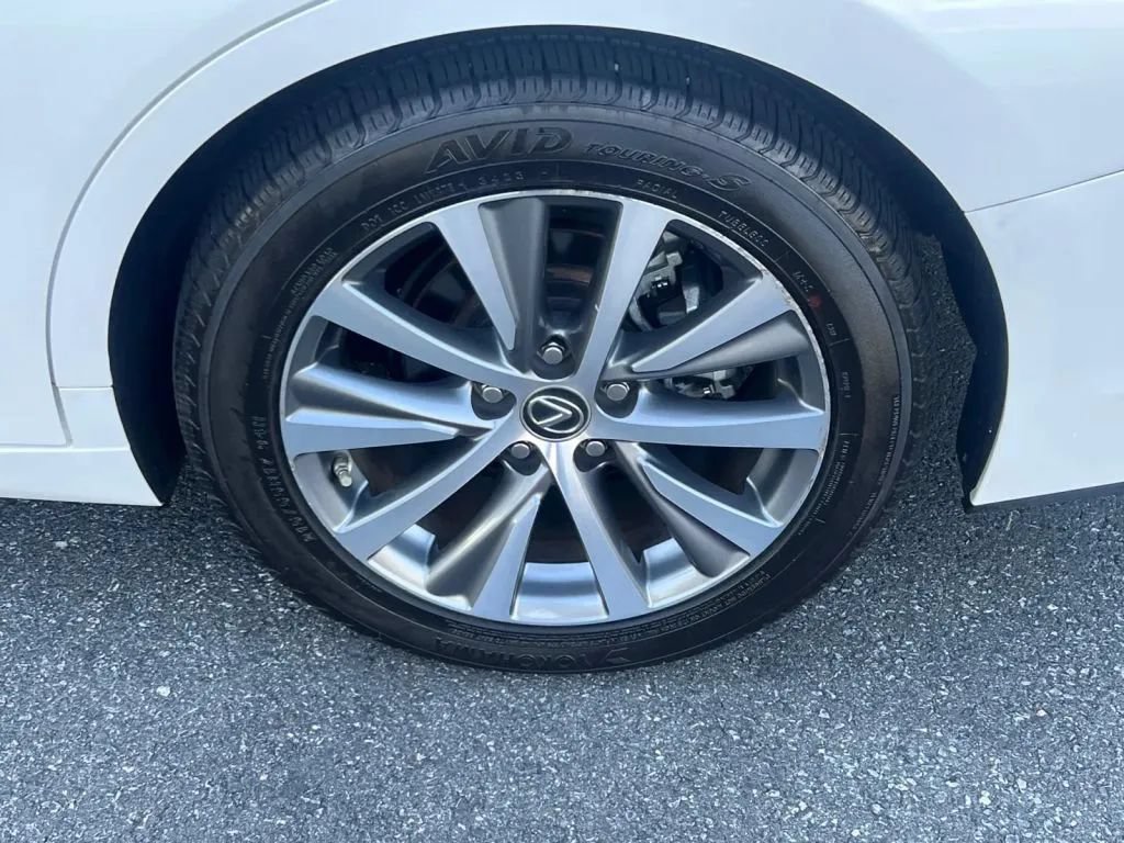 Used 2020 Lexus ES 350 w/ Premium Package FWD image 40